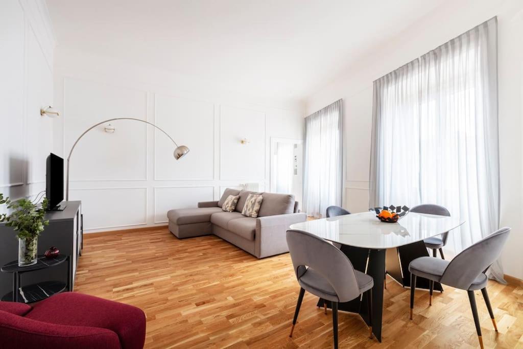 Sjr Luxury Apartment Trevi Fountain Roma Dış mekan fotoğraf